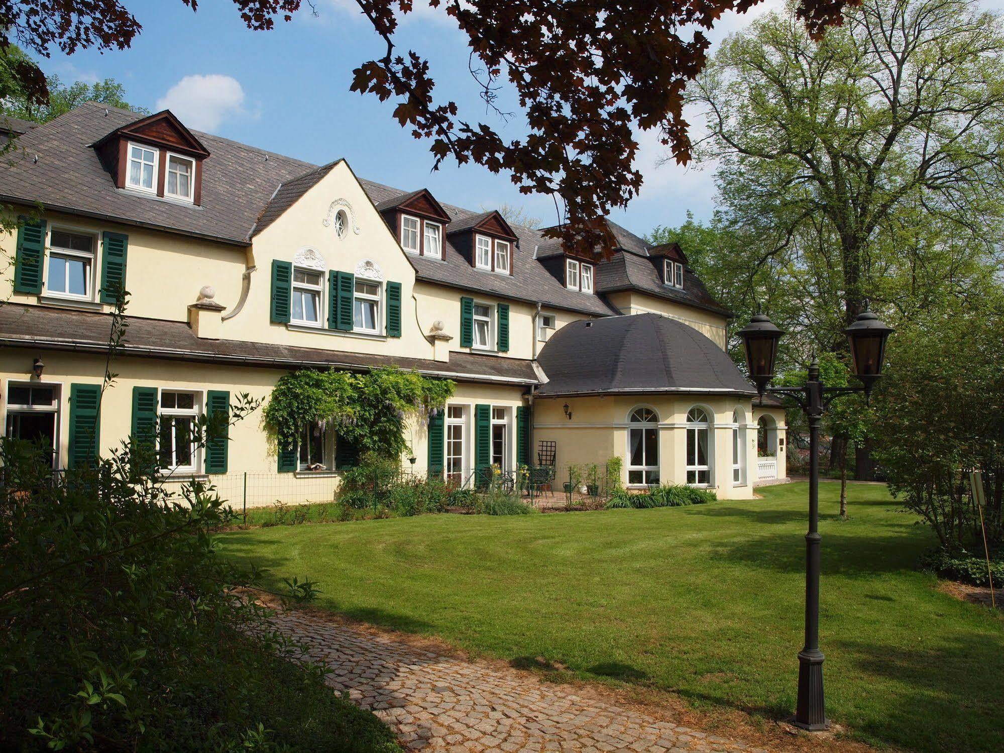 Hotel & Restaurant Bellevue Schmoelln Kültér fotó